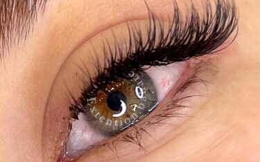 اکستنشن مژه به روش اسپایکی